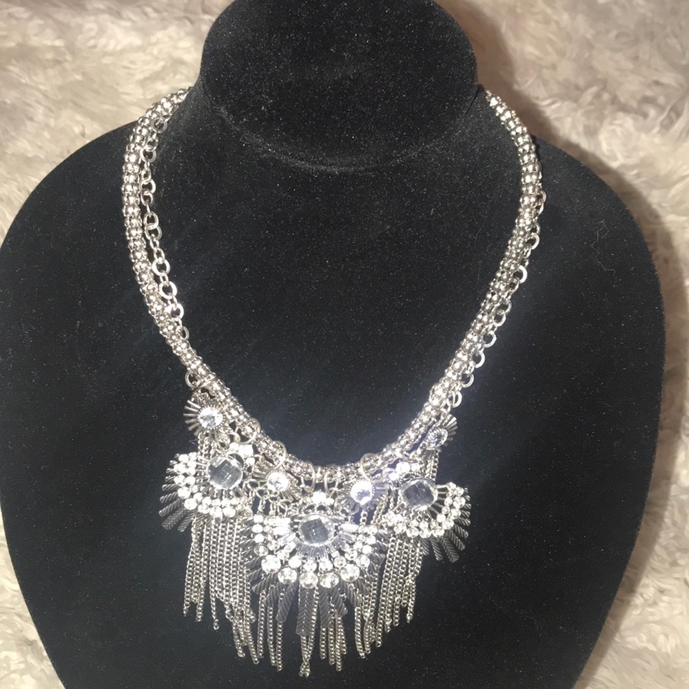🔥Tasha statement fashion silver necklace 🔥🔥🔥🔥